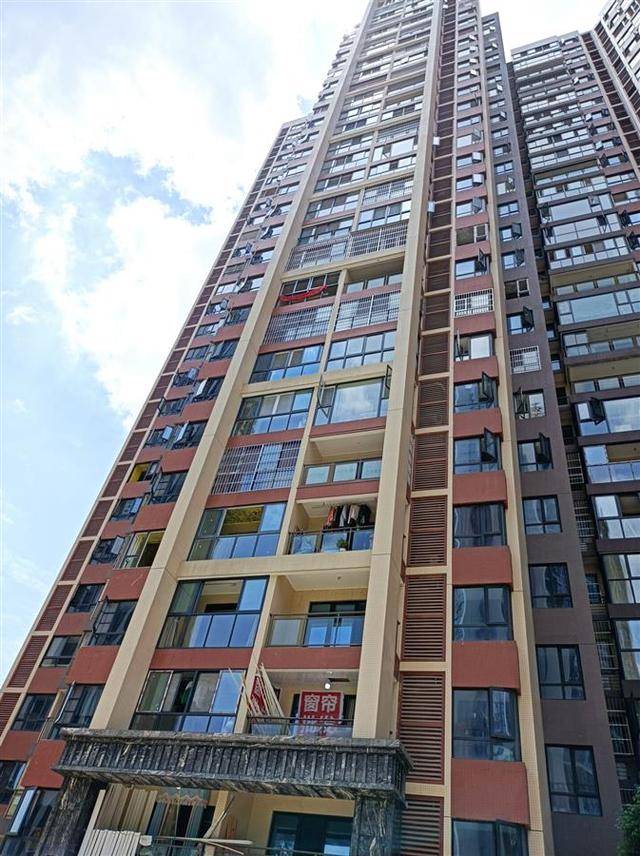  雷恩中场核心伤退，欧冠资格形势陡生变数  